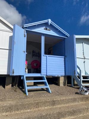 photo 4 of Beach hut The Happy Hut for hire Frinton-on-Sea